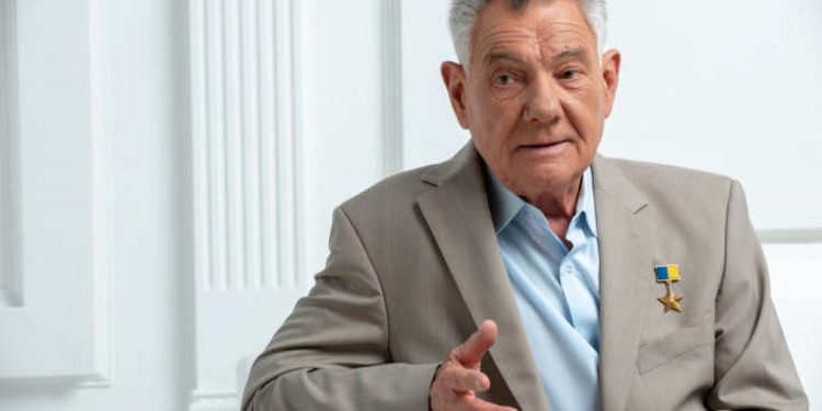 Александр Омельченко