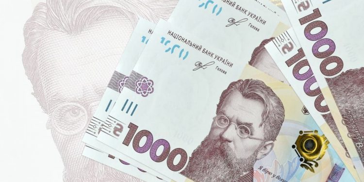 Тысяча гривен за COVID-вакцинацию