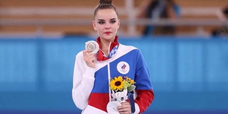 Дина Аверина