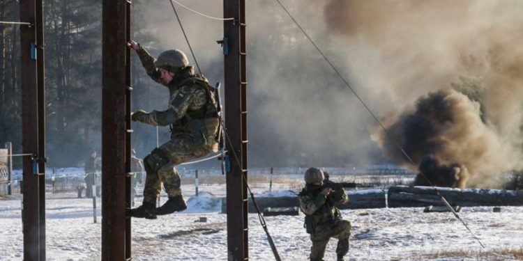 Военное положение