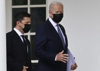 Зеленский выразил надежду на честность Байдена.