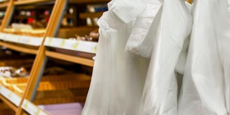 Одноразовые пластиковые пакеты