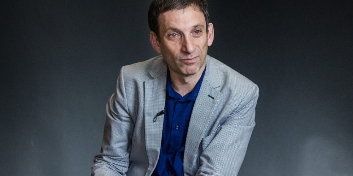 Віталій Портніков