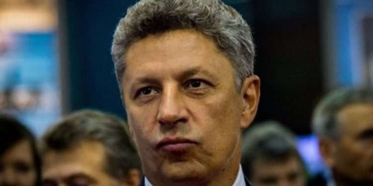 Депутат Юрий Бойко