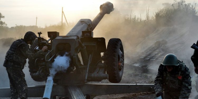 Обстрел артиллерией