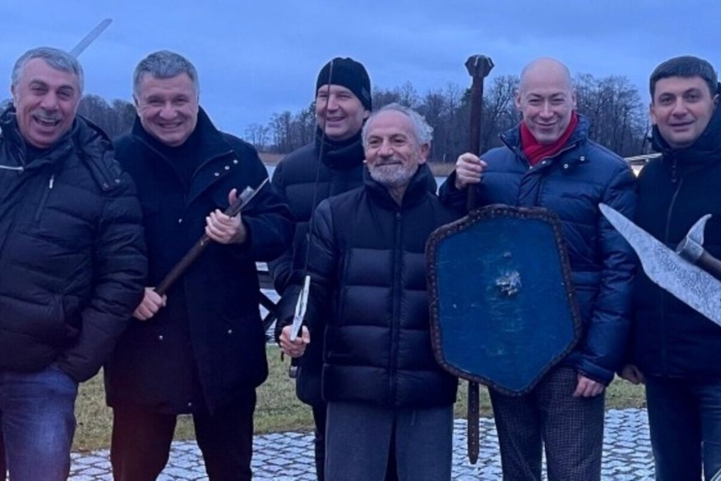 Политики Украины