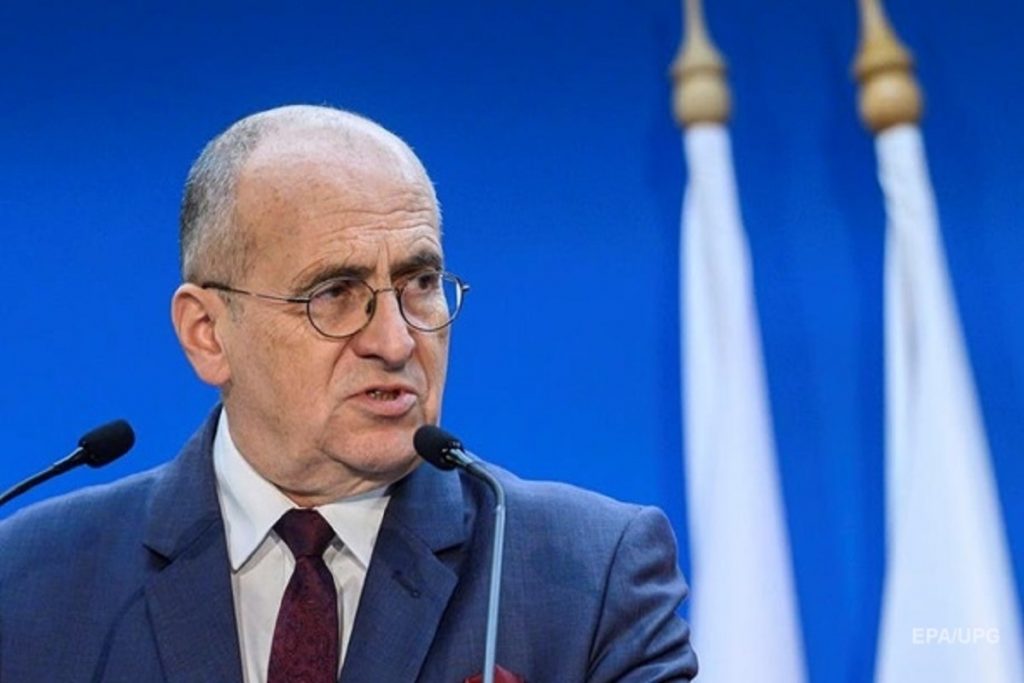 Над Европой нависла наивысшая угроза войны.