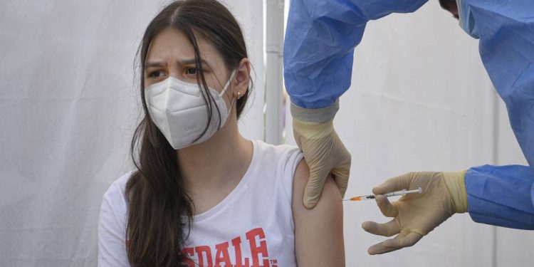 Вакцинация подростков