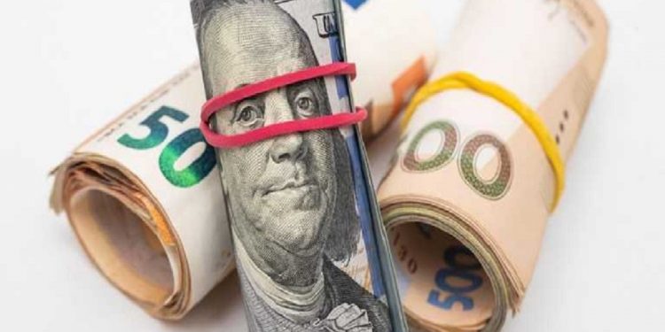 Курсы валют на 31 января 2022 года.