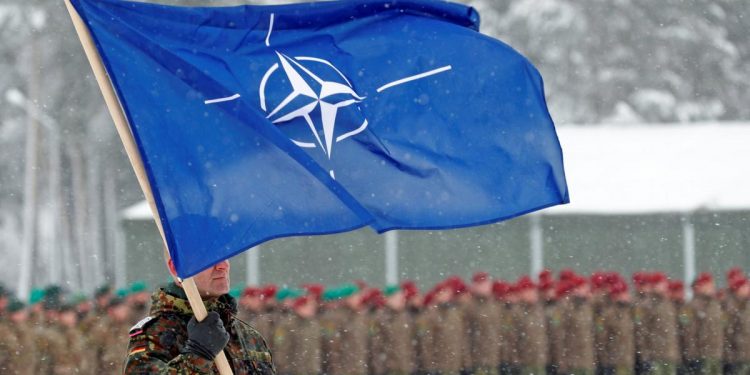 войска НАТО