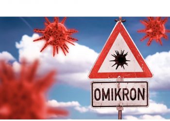 Омикроном переболеют все.