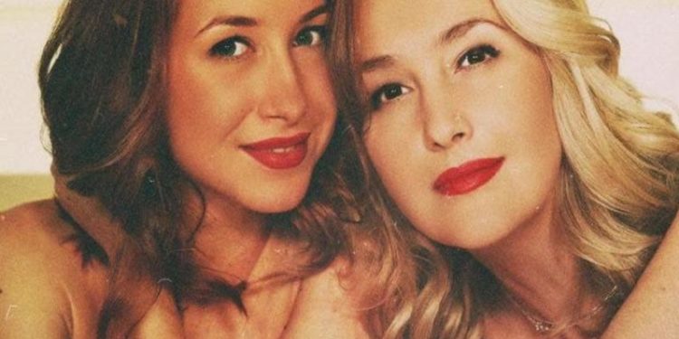 Стася Ровинская и Снежана Егорова