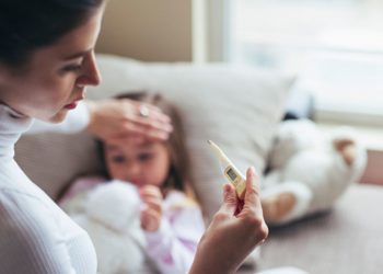 «Омикрон» у маленьких детей