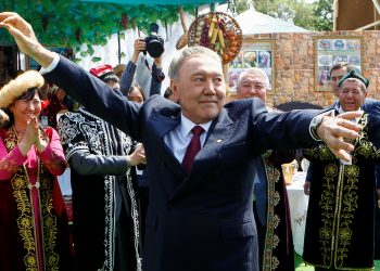 экс-президент Казахстана