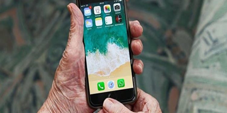 Смартфоны для пенсионеров