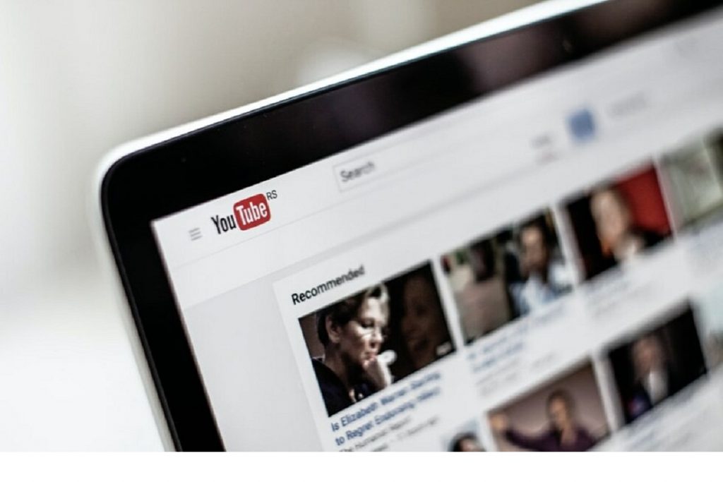 Видеохостинг YouTube заблокировал канал Пушилина.