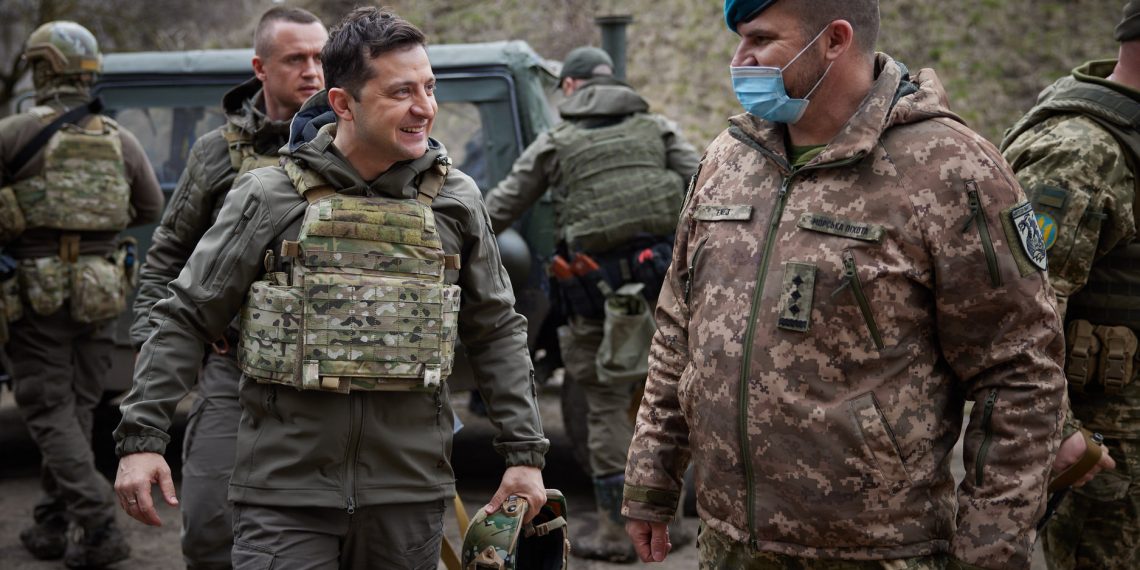 Рекордное количество украинцев поддерживают действия президента Зеленского: мнения людей в условиях войны изменились