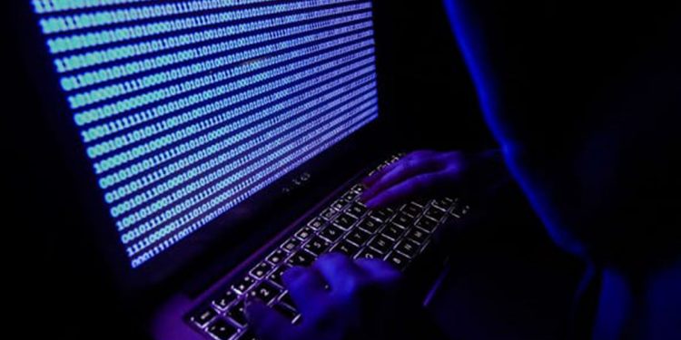 Кибер-атаки на украинские сайты: нацполиция открыла уголовное дело