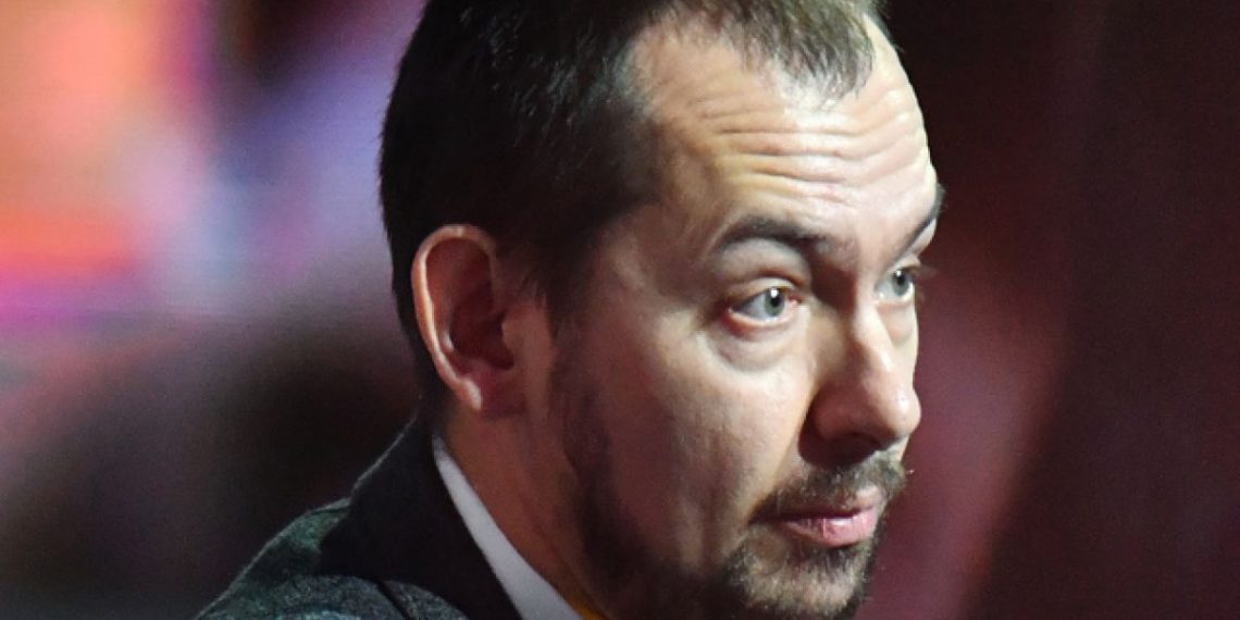 известный журналист