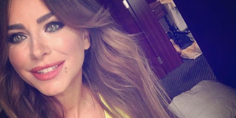 известная певица