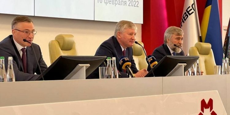 Ринат Ахметов и Новинский