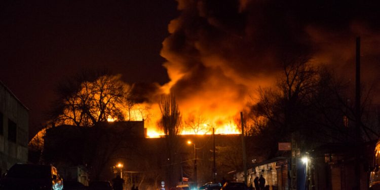 Взрыв и пожар