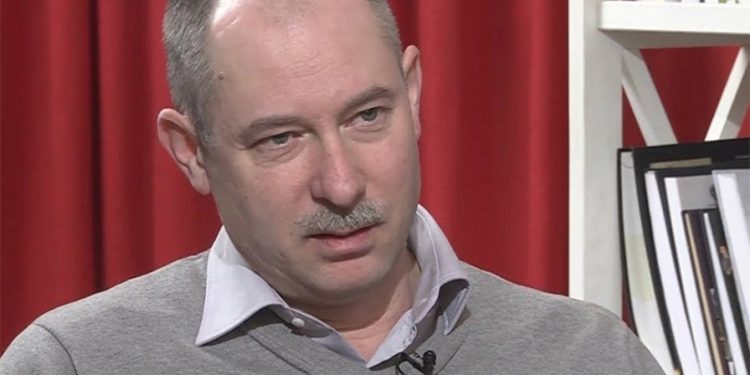 Олег Жданов