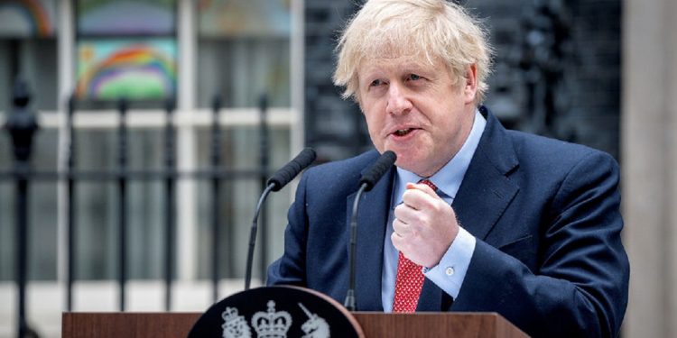 Мир должен дать отпор России.