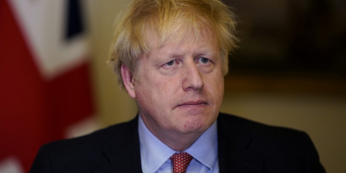 Борис Джонсон хочет посетить Киев в знак поддержки Украины