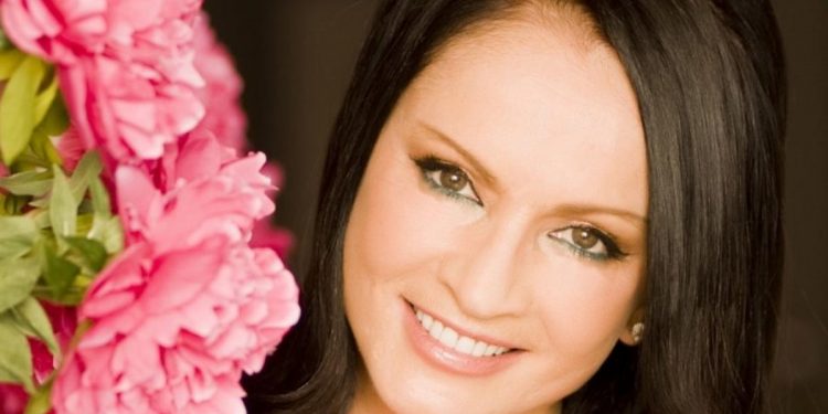 известная певица