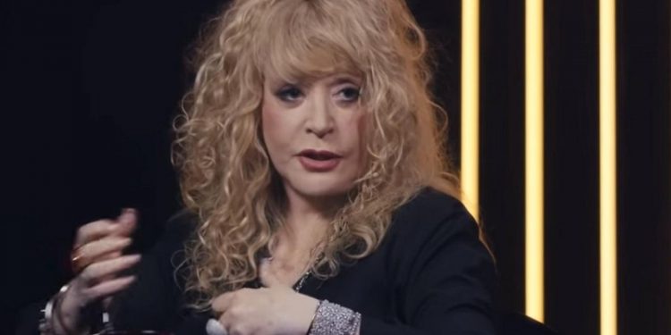 известная российская певица