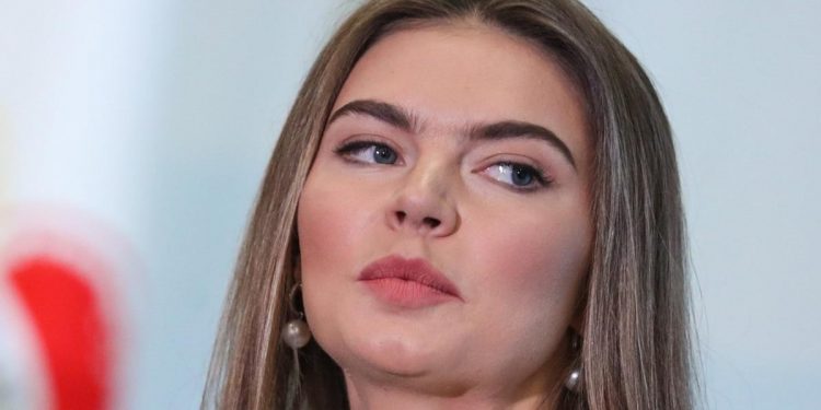 негласная первая леди РФ