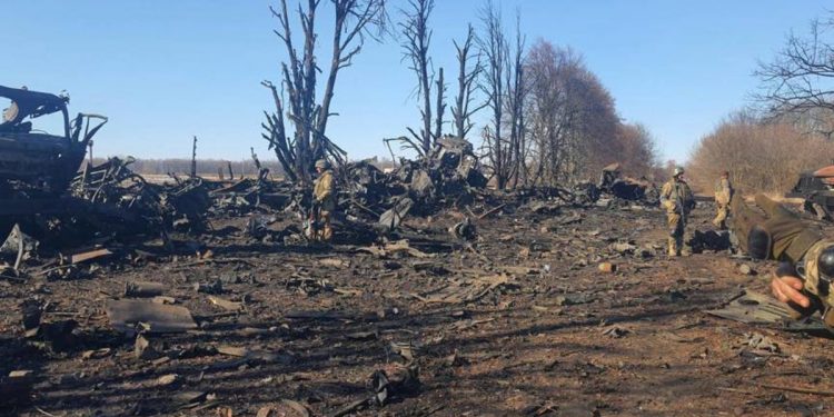 Уничтоженная колонна техники РФ