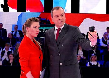 Пропагандисты Ольга Скабеева и Евгений Попов