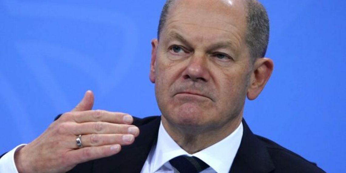 Канцлер Шольц