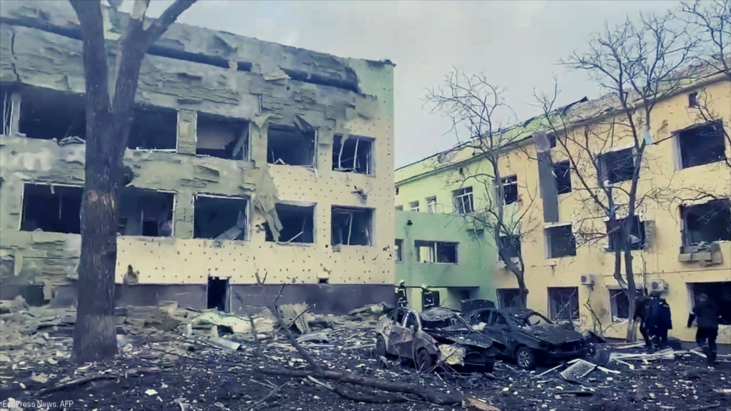 разбомбленные больницы в Украине