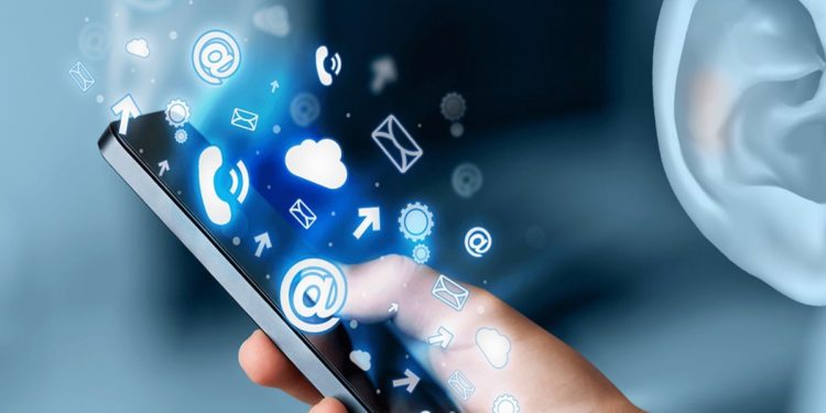 Прослушивание телефона