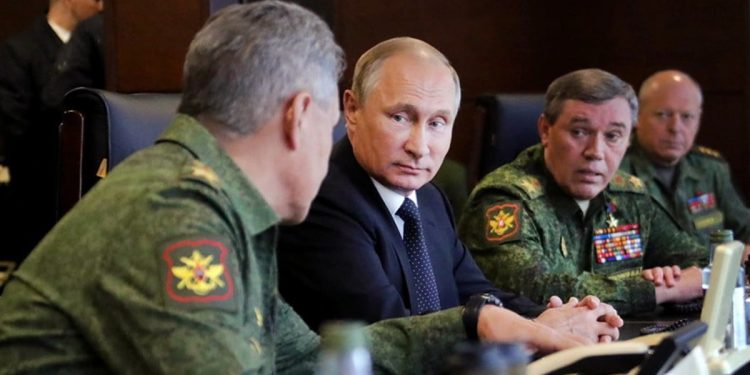 Володимир Путін і командування ЗС РФ