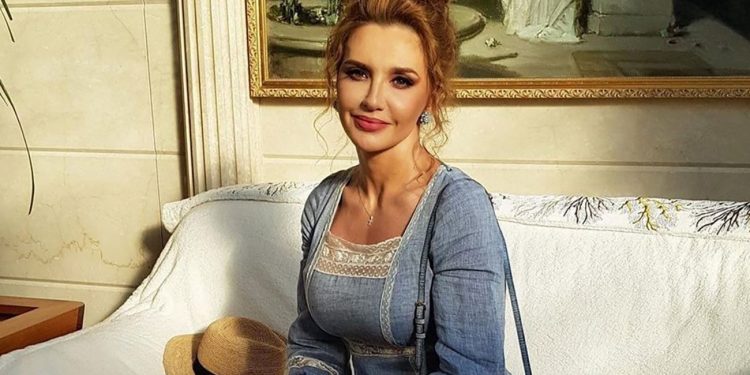 жена Медведчука