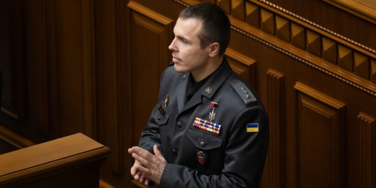 Это унижение – депутат и военный Костенко объяснил, почему начальник Генштаба РФ Герасимов прибыл в Изюм