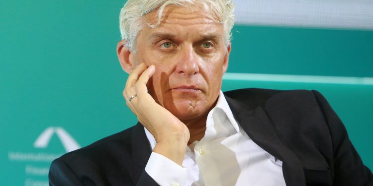 Олег Тиньков