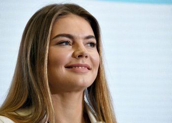 Из российских реестров удалили все упоминания о Кабаевой: известно, что стало причиной