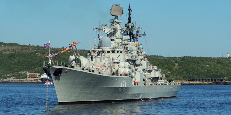 Эсминец «Адмирал Ушаков»