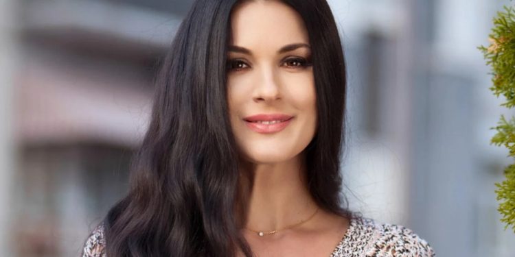 Маша Ефросинина