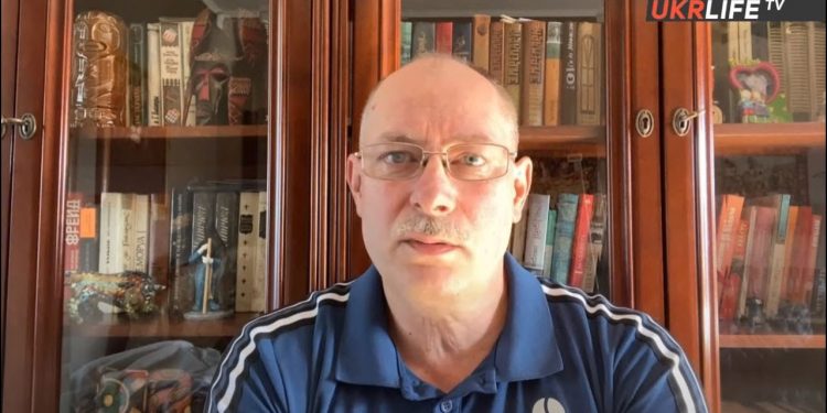 военный эксперт