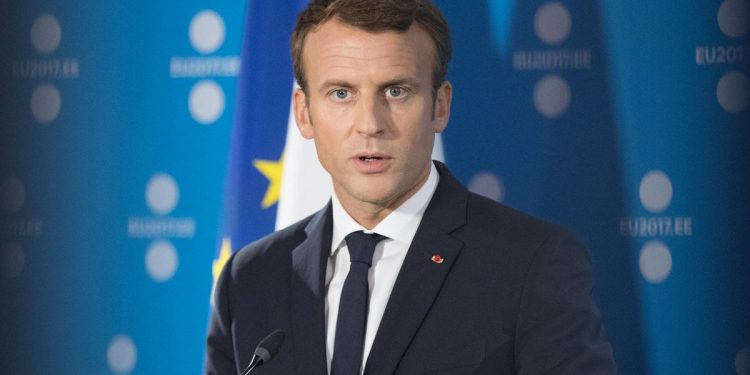 Макрон рассматривает возможность приехать в Украину: французский лидер может «привезти» новые гаубицы для ВСУ