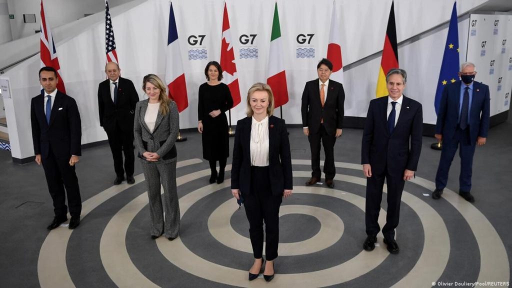 G7