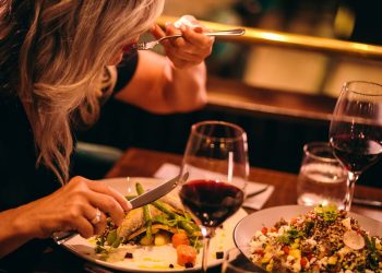 Как правильно употреблять алкоголь