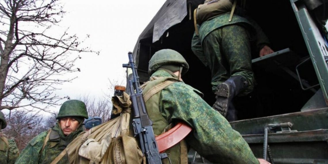 Російські окупанти