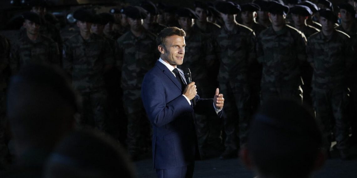 Еммануель Макрон